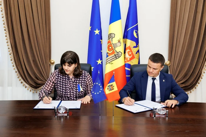 Chişinău. Laura Codruţa Koveşi şi Dumitru Robu au semnat Acordul de lucru privind cooperarea dintre Procuratura Generală a Republicii Moldova şi Parchetul European.