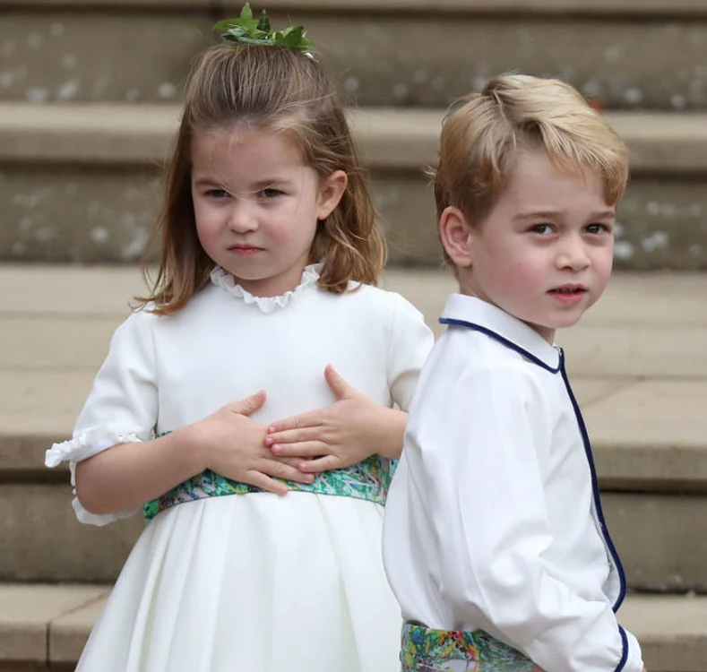 
    Charlotte și fratele ei mai mare, GeorgeFoto: Getty  