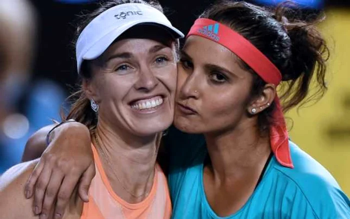 Martina Hingis şi Sania Mârza