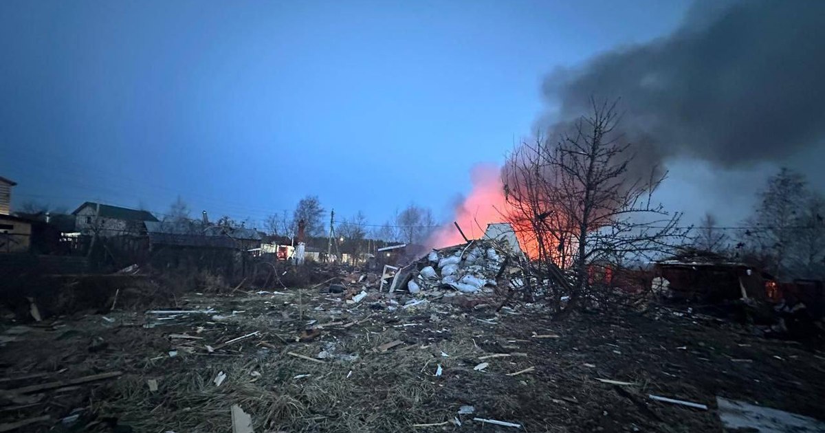 Rusia respinge un val de drone ucrainene, interceptând peste 100 în noaptea trecută