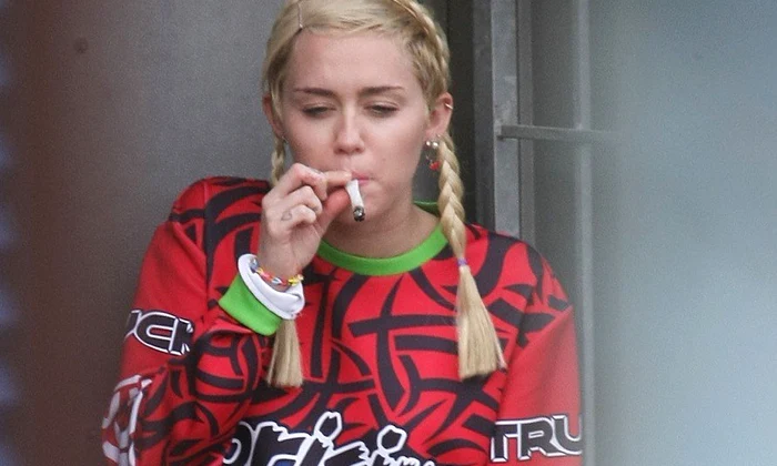1 miley cyrus profimedia 0208167543 jpg jpeg