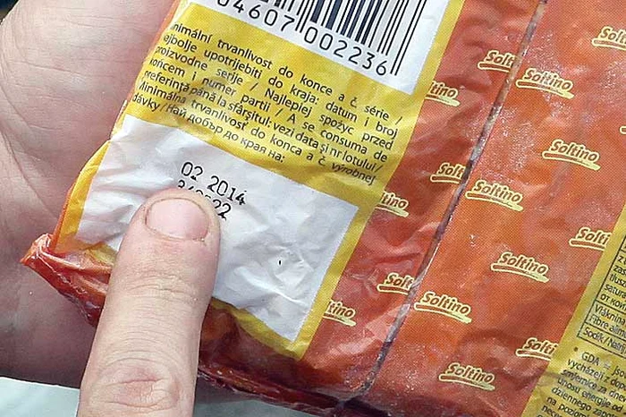 O pungă de sticksuri expirată în luna februarie