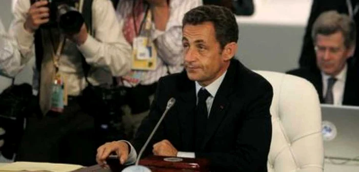Sarkozy l-a felicitat pe Traian Băsescu pentru realegerea în funcţia de preşedinte