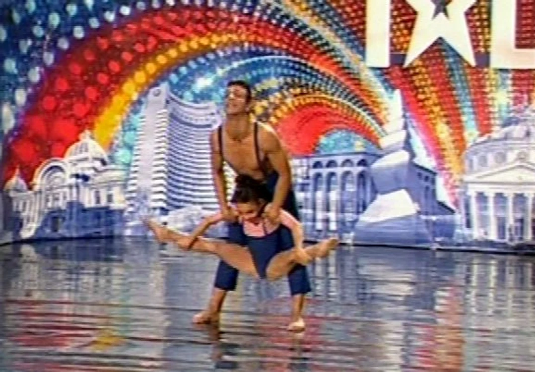 Au ridicat publicul în picioare «Românii au talent»