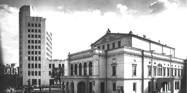 palatul telefoanelor  jpg