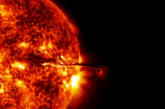 O furtună solară severă va lovi planeta noastră / foto: Shutterstock