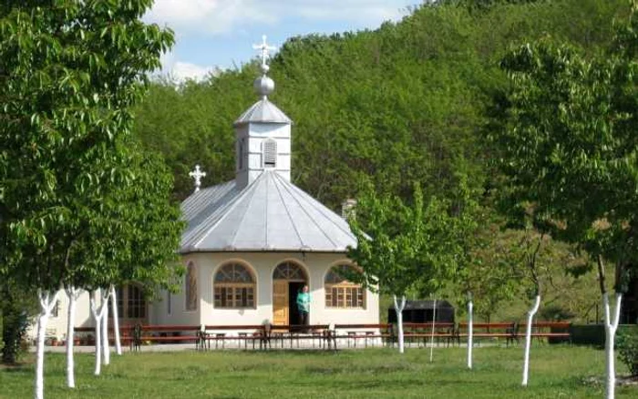 Mănăstirea Feredeu