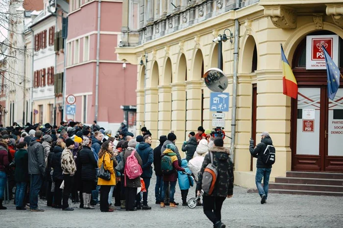 Sibienii protestează în tăcere