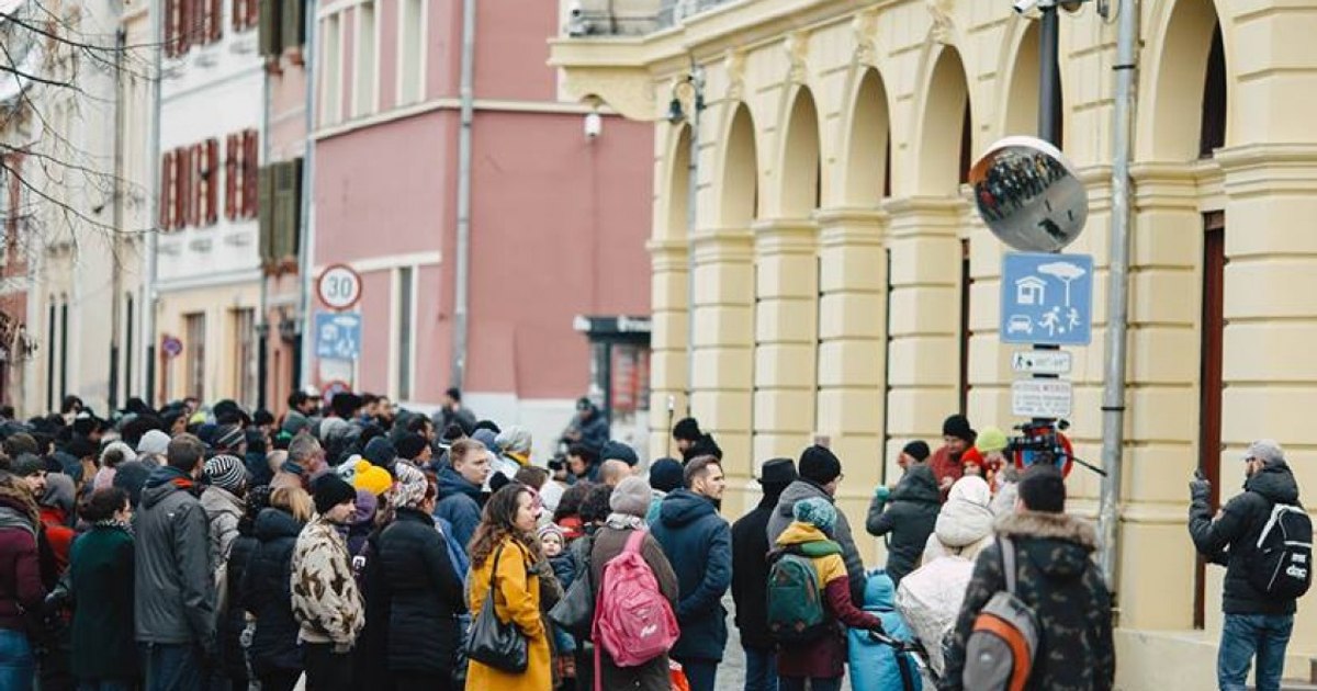 Protestul comunității "Vă vedem din Sibiu" revine după decizia CCR privind averile
