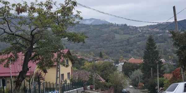 Drum din Ţara Loviştei -Vâlcea - DN7D Foto Daciana Stoica