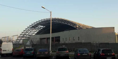 Arena Politehnicii din Timişoara se construieşte de zece ani FOTO Ş.Both