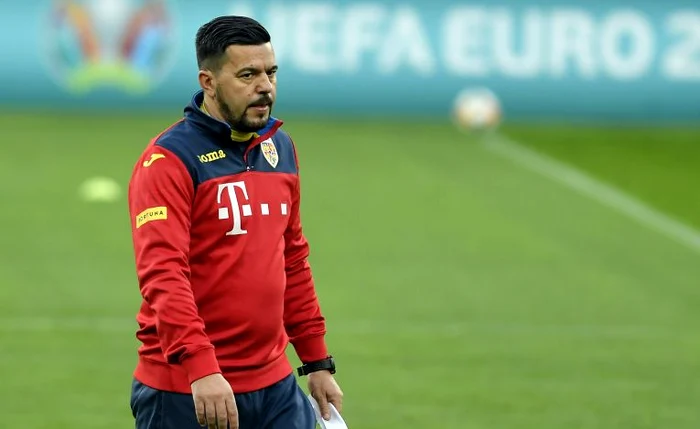 Fostul selecționer Cosmin Contra și-a găsit iarăși fericirea la arabi. Antrenorul se ține departe de fotbalul românesc