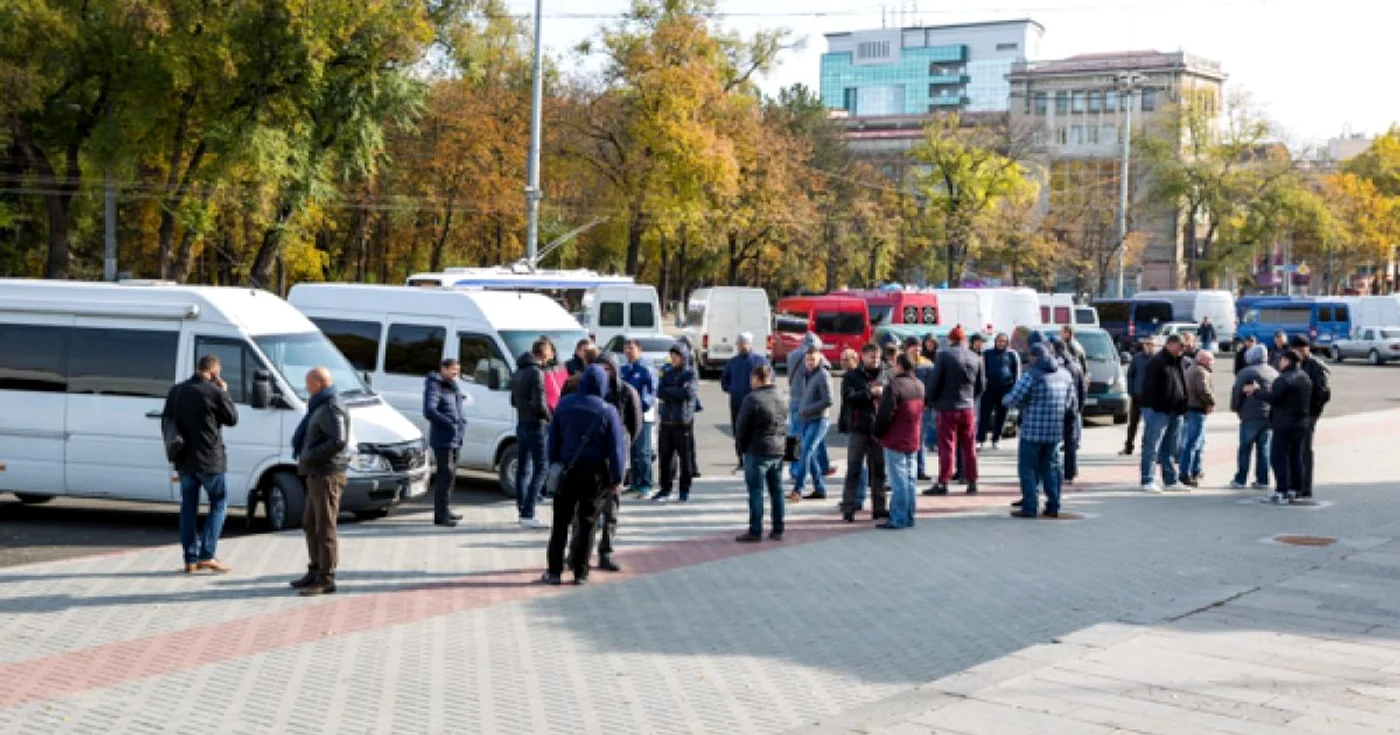protest micii transportatori chisinau foto ipn