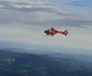 Elicopter SMURD într-o operaţiune de salvare pe Masivul Cozia din Parcul Naţional cu acelaşi nume din judeţul Vâlcea Foto ISU Vâlcea