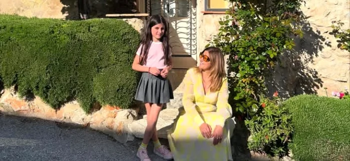 Amalia Enache, în vacanță cu fiica ei, Alma foto: Instagram 