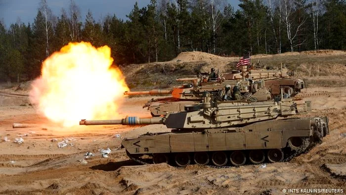 Tancuri americane M1 Abrams