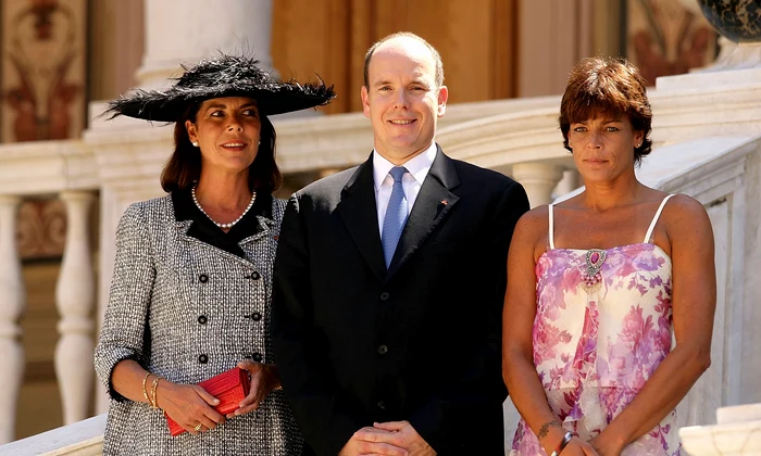 Caroline Albert și Stephanie de Monaco GettyImages 53227633 jpg