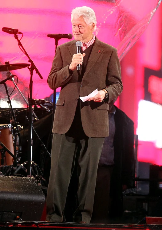 
    Bill Clinton este foarte implicat în acţiunile caritabile, în ciuda vârstei înaintateFoto: Hepta  