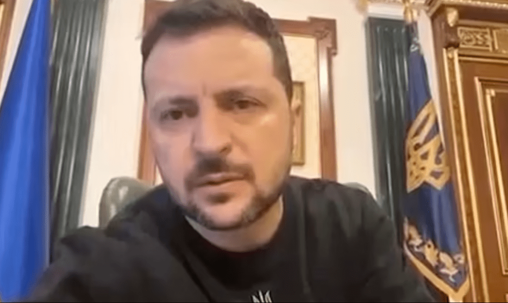 Clipuri cu decapitări barbare ale unor prizonieri ucraineni circulă pe rețelele de socializare