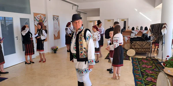 traditii joldesti jpg