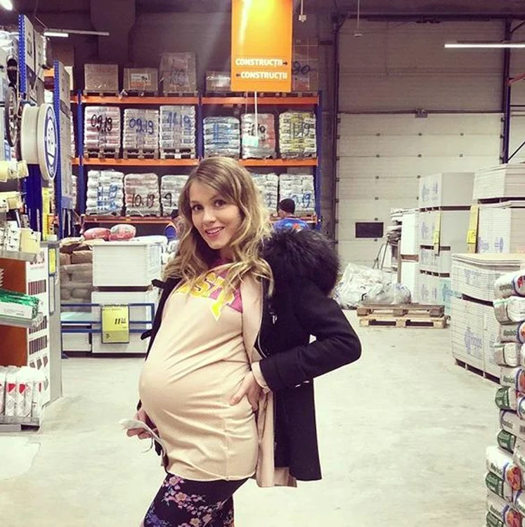Andreea Ibacka a născut o fetiță