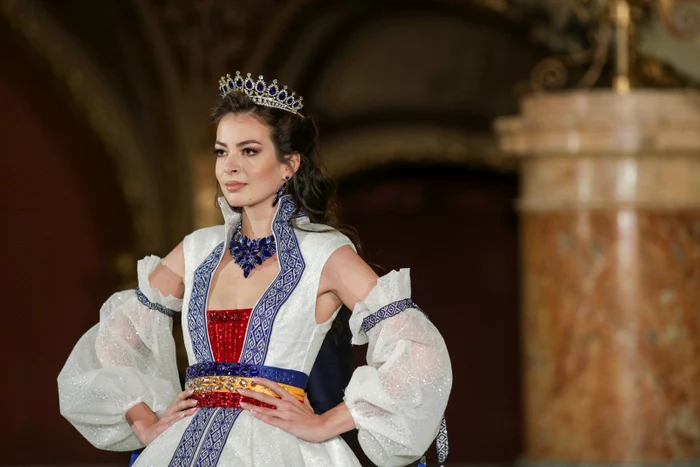 Rochia este un tribut adus portului Reginei MariaInquam Photos / Octav Ganea