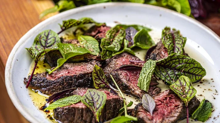 Friptura de 410 euro care a stârnit discuții la Oktoberfest 2025.