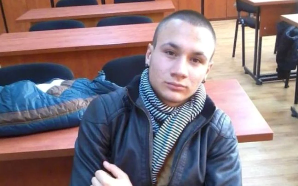 Daniel Marius Burican l-a ucis cu sânge  rece pe bulibaşa romilor din Cârcea la comanda fiului său