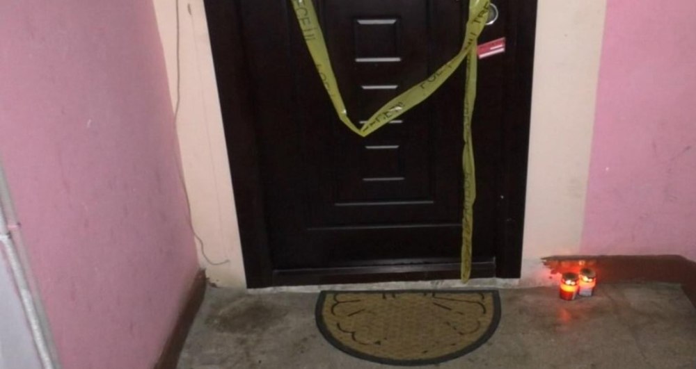 Femeie din Mehedinți, ucisă cu bestialitate de propriul fiu, consumator de droguri. Ce a făcut tânărul imediat după comiterea crimei