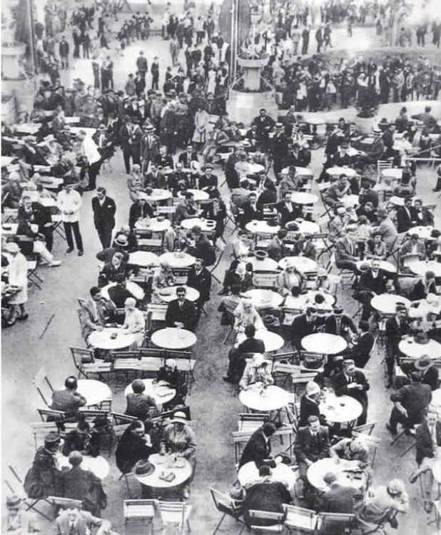 Terasa Oteteleşanu (fotografie realizată de Iosif Berman)