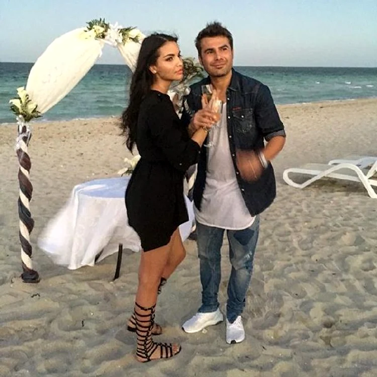 Adrian Mutu si Sandra in Cuba, pe plaja