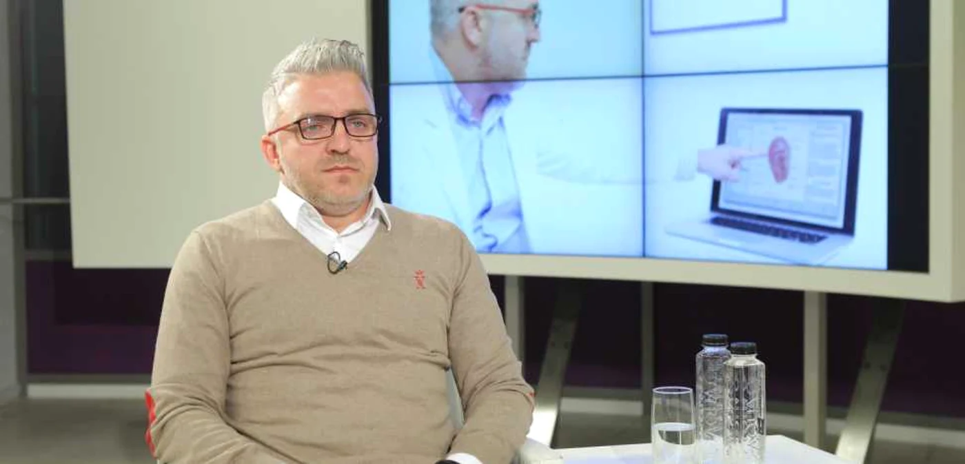 George Ţăranu, auriculoterapeut şi specialist în
combaterea adicţiilor