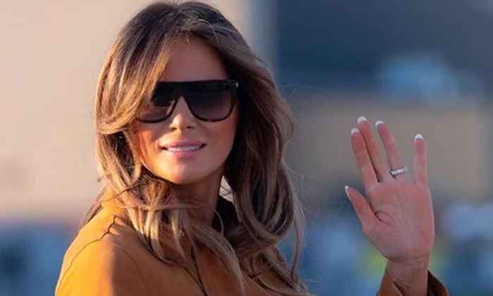 1 melanie trump png png