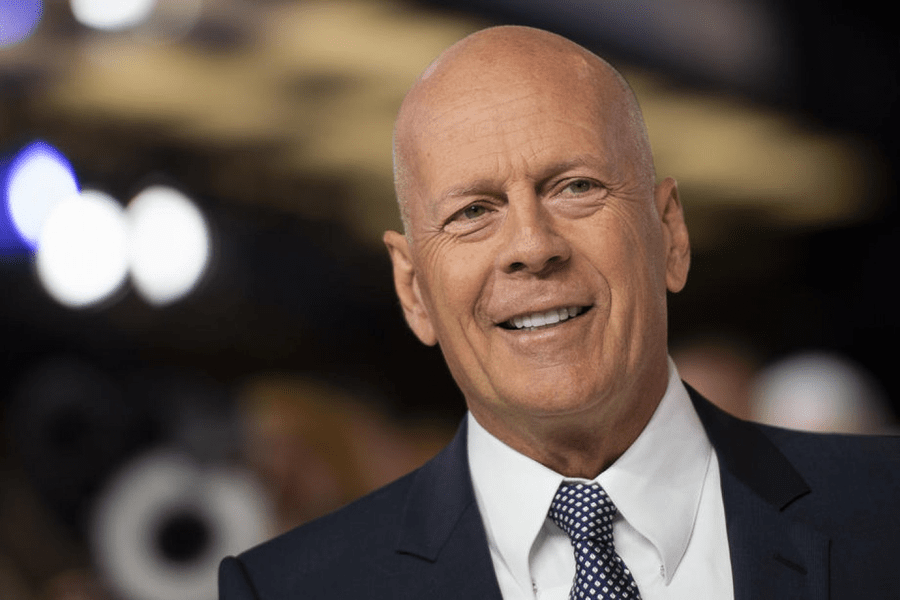 Diagnostic implacabil pentru actorul american Bruce Willis. Suferă de demenţă