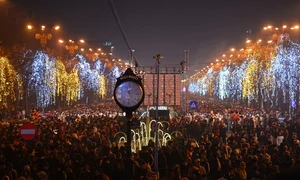 revelion piata constitutiei jpeg