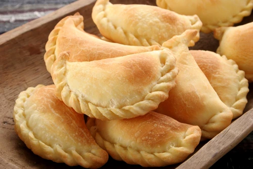 empanadas cu carne si ciuperci jpeg
