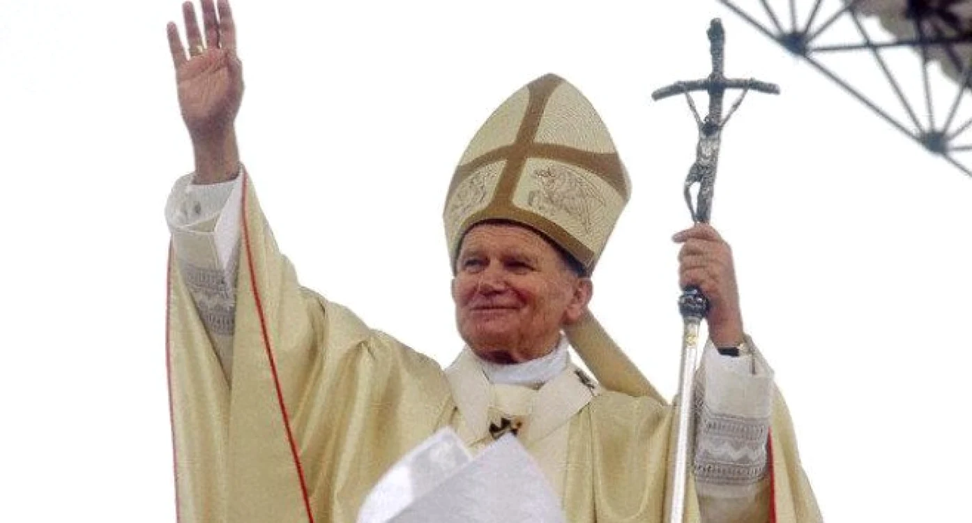 Papa Ioan Paul al II-lea a vizitat România în anul 1999 FOTO: Arhivă