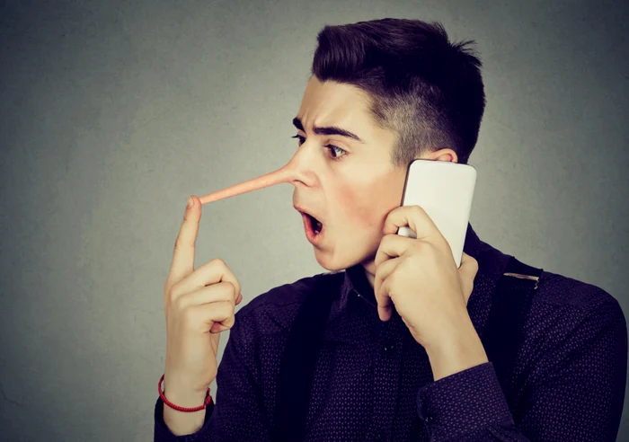 
    Există şanse destul de mari ca el să trimită mesaje de două ori pe zi cel puţin câtorva femei, doar ca să menţină relaţia vie cu ele şi să se simtă mai bine în legătură cu propria persoanăFoto: Shutterstock  