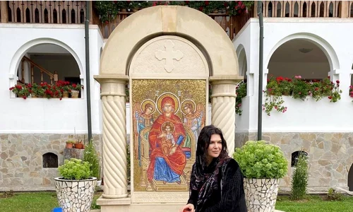 6 monica barladeanu la manastire 1 4 jpg jpeg