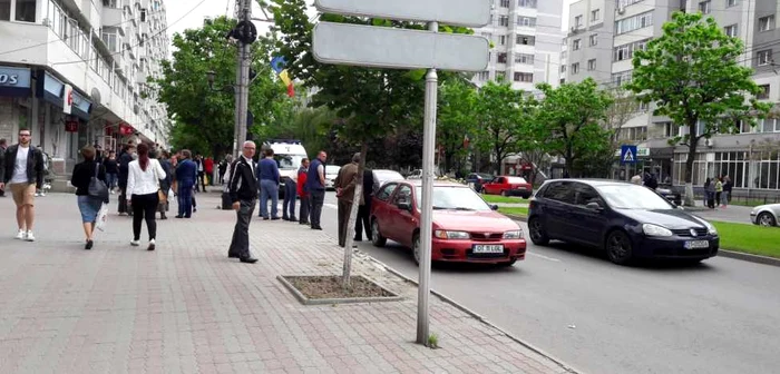 Pe trecerea de pietoni din zona Cuptorul de Aur mai mulţi pietoni au fost accidentaţi FOTO: Adevărul