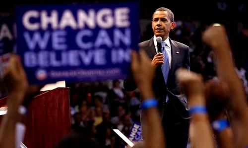 „Anii 2000: deceniul care le a văzut pe toate” jpeg