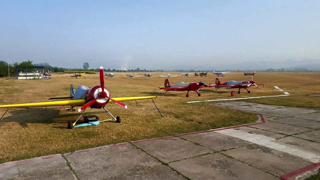 Campionatul European de Acrobaţie Aviatică are loc la Săuleşti.