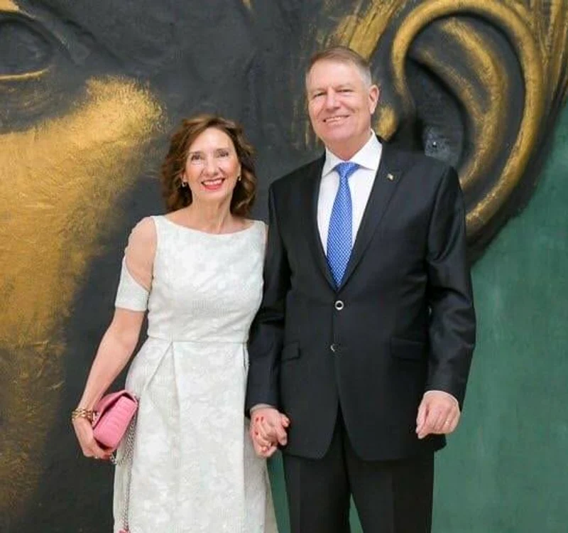 1 carmen iohannis si klaus iohannis balet valentine s day 2 2 jpg jpeg