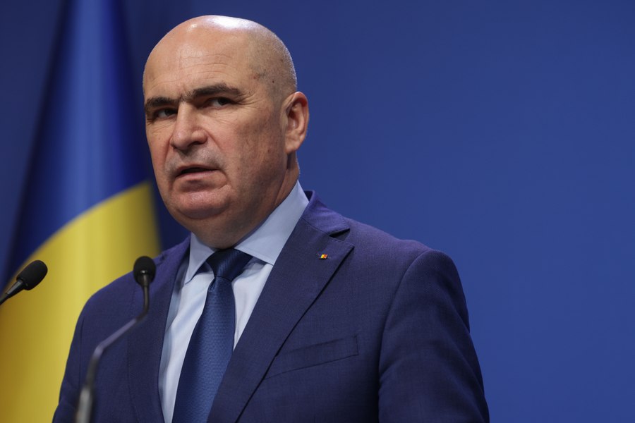 Reacția Guvernului, după ce Ilie Bolojan a fost acuzat că a cerut Senatului bani pentru cazare. „O eroare de completare a documentului”