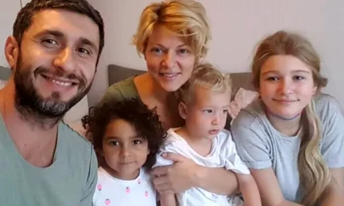 Dana Nălbaru , familie