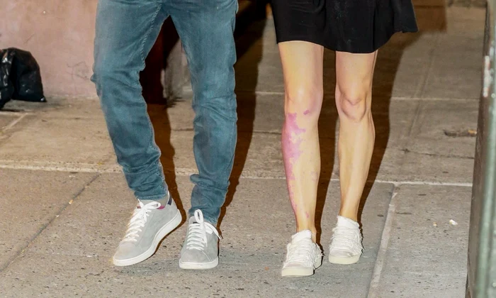 *EXCLUSIVE* Ben Affleck and Lindsay Shookus keep close after a Movie Date Night jpeg