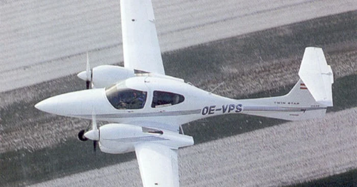 Diamond Da42 