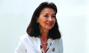 Dana Moroiu director editorial, Baroque Books & Arts jpeg