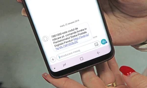 Cu codul unic primit prin SMS deschizi celula pachetomatului jpeg