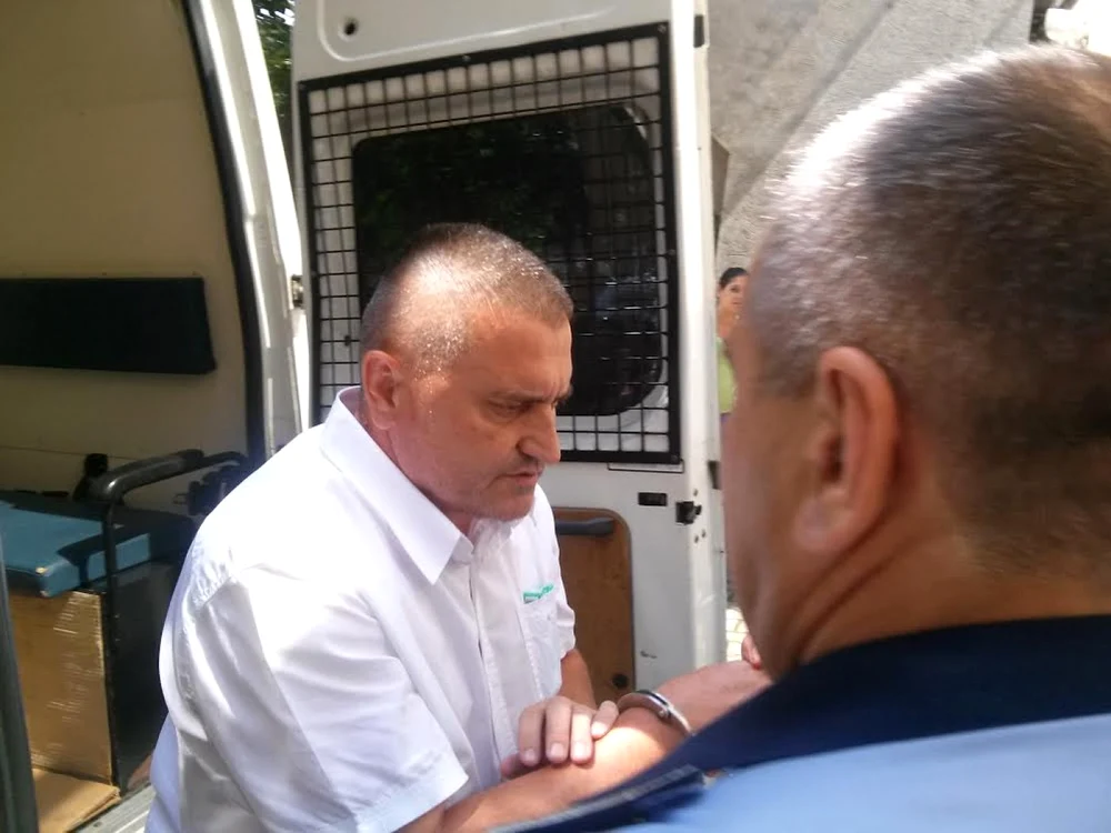 Vasile Şelaru a fost prezentat în faţa instanţei